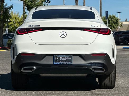 New 2026 Mercedes-Benz GLC 300 4MATIC image 4