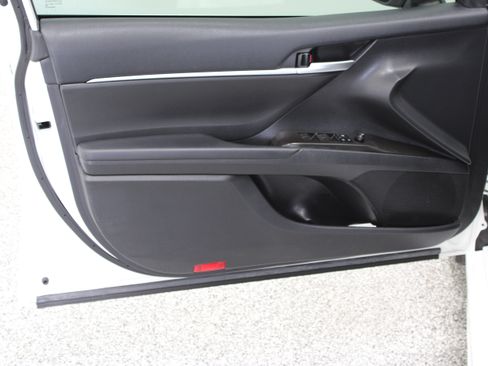 Certified 2024 Toyota Camry SE FWD image 12