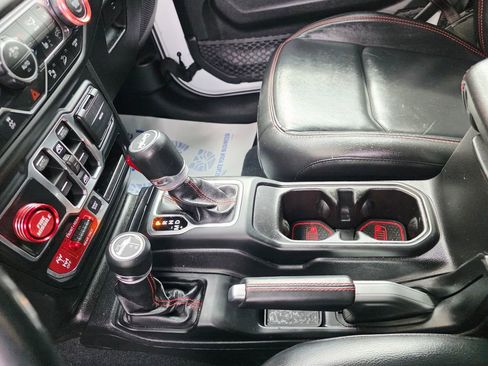 Used 2019 Jeep Wrangler Unlimited Rubicon image 54