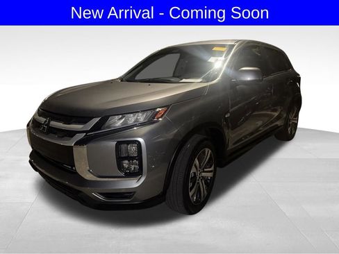 Used 2024 Mitsubishi Outlander Sport ES AWD/4WD image 2