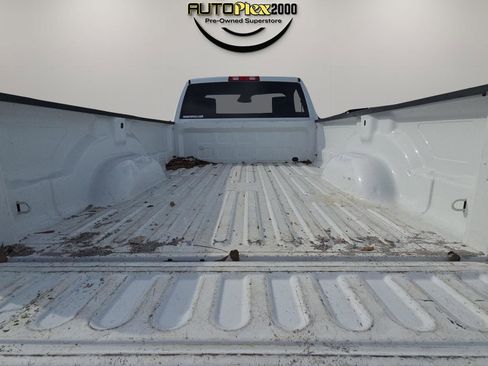 Used 2017 RAM 1500 Tradesman w/ Power & Remote Entry Group image 14