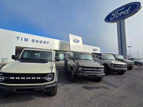 Used 2019 Ford F250 Lariat w/ Lariat Ultimate Package AWD/4WD image 25