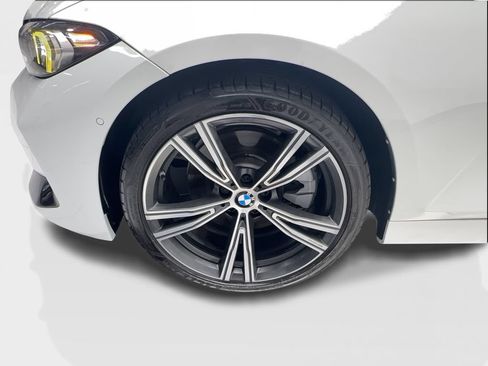 Used 2024 BMW 330i Sedan w/ Convenience Package RWD image 13