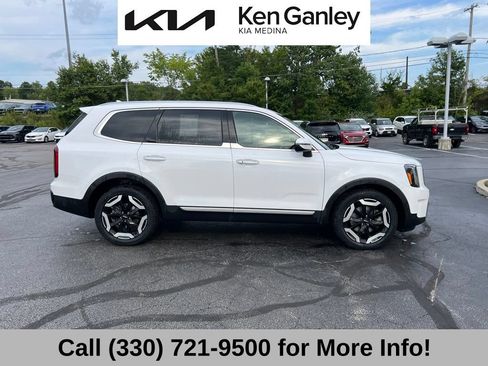 Certified 2024 Kia Telluride S w/ S Sunroof Package AWD/4WD image 8