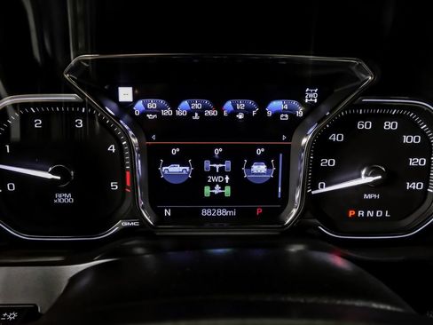 Used 2023 GMC Sierra 3500 Denali w/ Denali Black Diamond Edition AWD/4WD image 19
