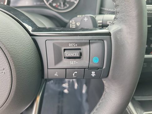 Used 2021 Nissan Rogue SL w/ Premium Package FWD image 21