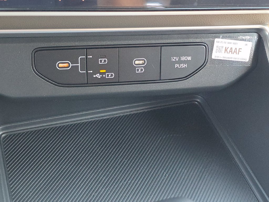 New 2027 Kia Carnival LX FWD image 18
