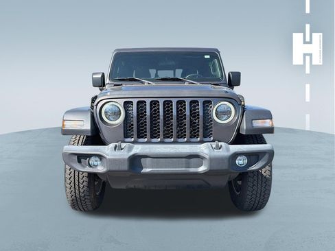 Used 2020 Jeep Gladiator Sport w/ Quick Order Package 24S AWD/4WD image 3