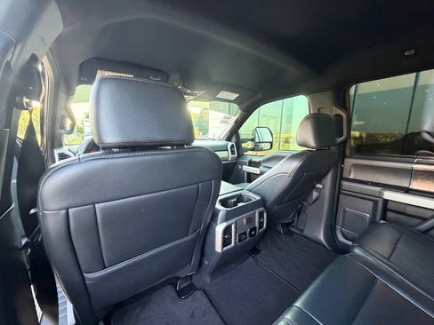Used 2022 Ford F250 Lariat w/ Lariat Value Package AWD/4WD image 23