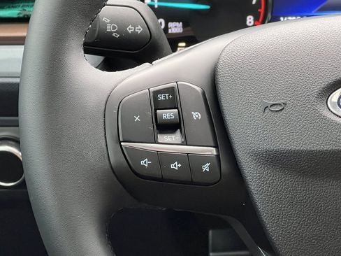 Used 2023 Ford Maverick Lariat w/ Lariat Luxury Package image 25