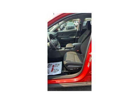 Used 2025 Hyundai Kona SEL AWD/4WD image 11