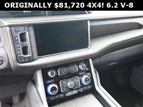 Used 2022 GMC Yukon XL Denali image 14