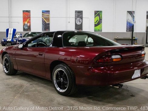 Used 2001 Chevrolet Camaro Z28 w/ Preferred Equipment Group 2 image 5