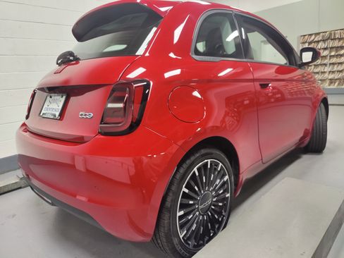 Used 2024 FIAT 500 e (RED) image 10