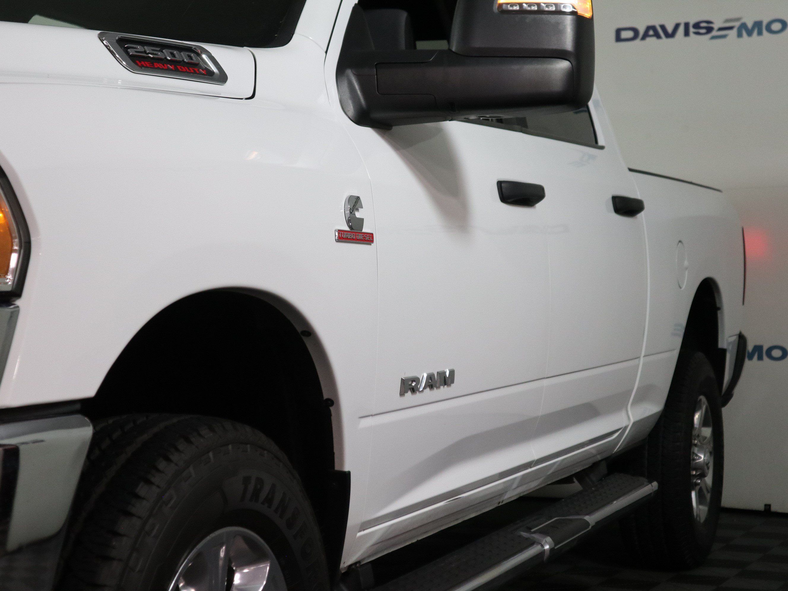 Used 2024 RAM 2500 Big Horn w/ Off Road Package AWD/4WD image 11
