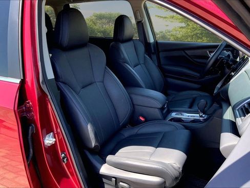 Certified 2025 Subaru Ascent Limited AWD/4WD image 28