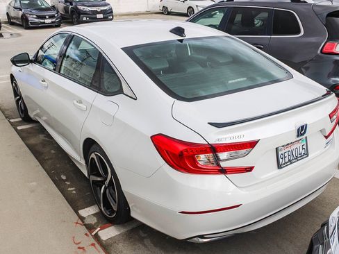 Certified 2022 Honda Accord Sport image 3