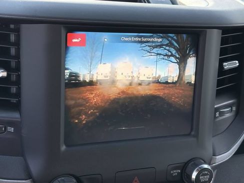 Used 2024 RAM 2500 Tradesman w/ Chrome Appearance Group AWD/4WD image 23