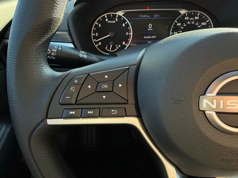 New 2025 Nissan Altima 2.5 SV image 21