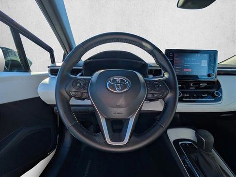 Used 2021 Toyota Corolla SE image 10
