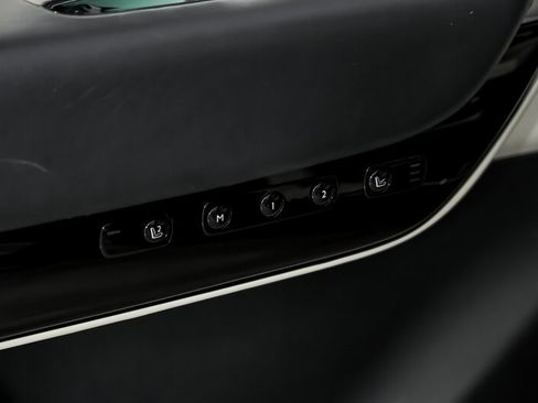 Used 2021 Rolls-Royce Cullinan AWD/4WD image 19