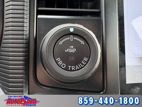 Used 2025 Ford F150 Lariat w/ Equipment Group 502A High AWD/4WD image 31