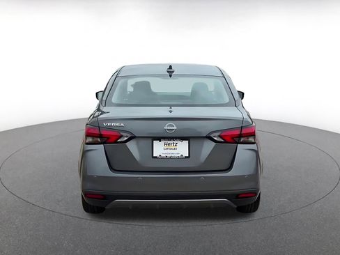 Used 2025 Nissan Versa SV FWD image 10