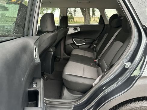 Used 2020 Kia Soul LX FWD image 19