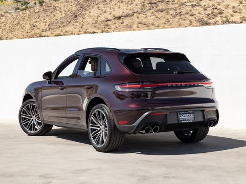 New 2026 Porsche Macan image 3
