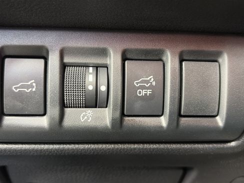 Used 2024 Subaru Outback Wilderness AWD/4WD image 37