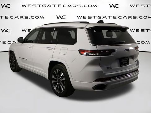 Used 2023 Jeep Grand Cherokee L Overland w/ Luxury Tech Group IV AWD/4WD image 60
