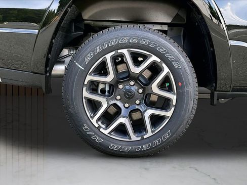 New 2026 RAM 1500 Laramie w/ Sport Appearance Package AWD/4WD image 34