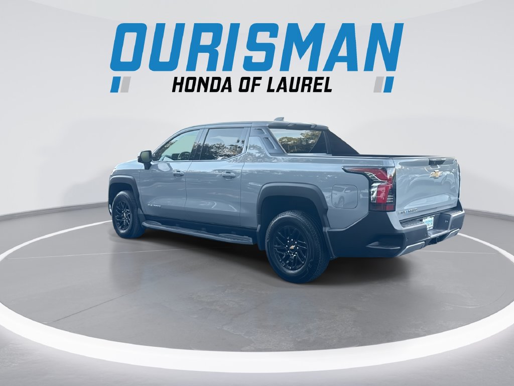 Used 2026 Chevrolet Silverado EV LT AWD/4WD image 6