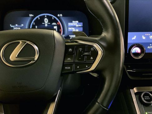 Used 2024 Lexus GX 550 image 23