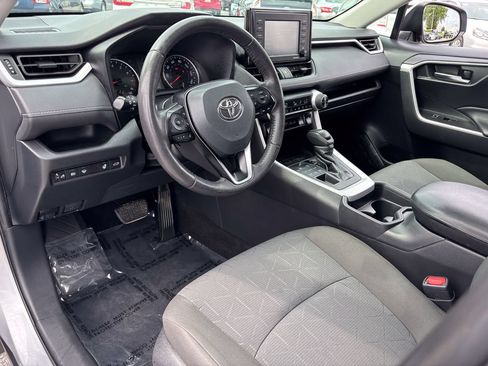 Certified 2021 Toyota RAV4 XLE w/ Convenience Package AWD/4WD image 22