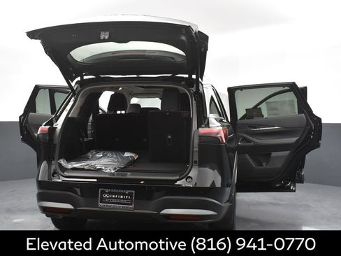Certified 2026 INFINITI QX60 Luxe w/ Cargo Package image 37