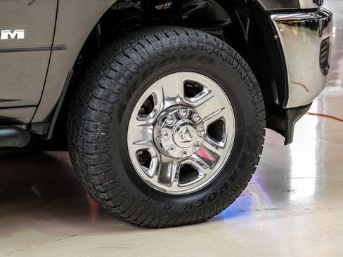 Used 2019 RAM 2500 Tradesman w/ Chrome Appearance Group image 48