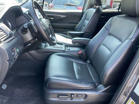 Used 2023 Honda Ridgeline RTL image 11
