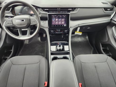 New 2026 Jeep Grand Cherokee Laredo X AWD/4WD image 21