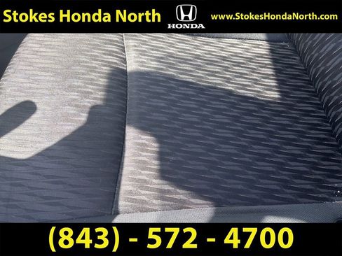 Used 2019 Nissan Rogue S image 5