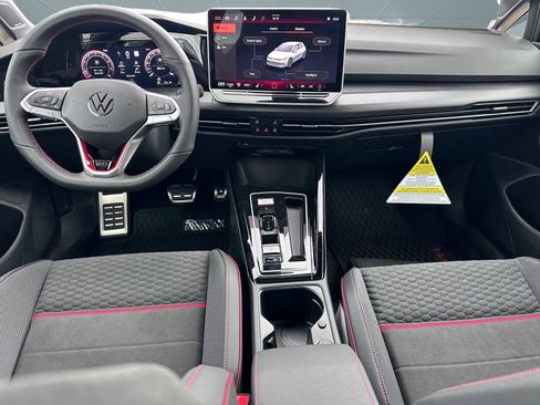 New 2026 Volkswagen Golf SE image 14