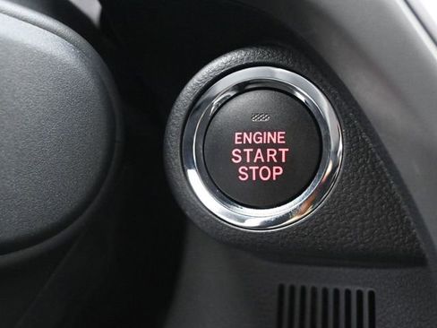 Used 2025 Subaru Crosstrek 2.0i Premium image 24