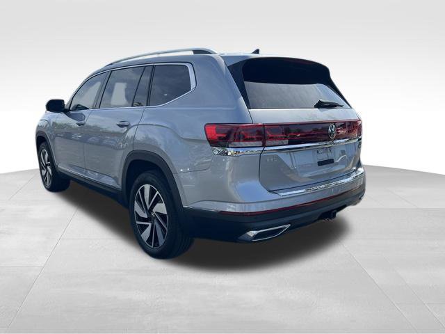 Used 2024 Volkswagen Atlas SEL AWD/4WD image 5