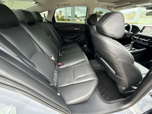 Used 2023 Honda Accord Touring image 17