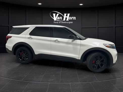 Used 2022 Ford Explorer ST w/ Equipment Group 401A AWD/4WD image 8