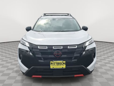 New 2026 Nissan Rogue SV AWD/4WD image 2