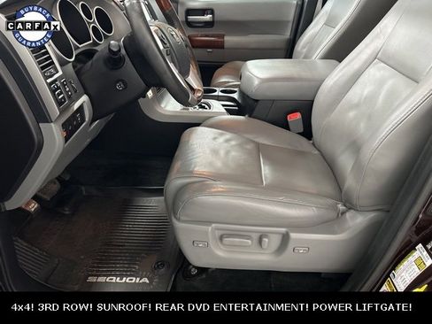 Used 2017 Toyota Sequoia Platinum image 33
