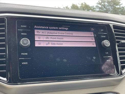 Used 2022 Volkswagen Atlas SE image 11