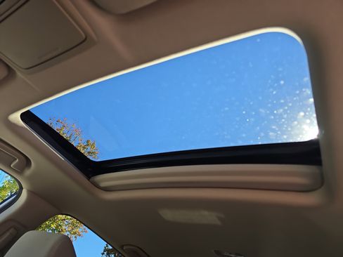 Used 2021 Honda CR-V EX image 29