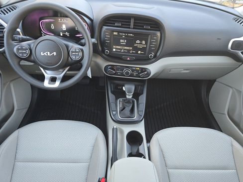 New 2025 Kia Soul LX image 5